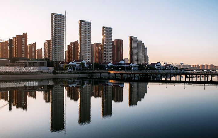 水岸小鎮
